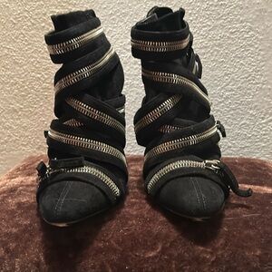 Suede zipper booties, size 7.5